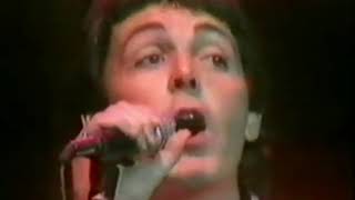 Paul McCartney & Wings - It's So Easy (Buddy Holly Cover)