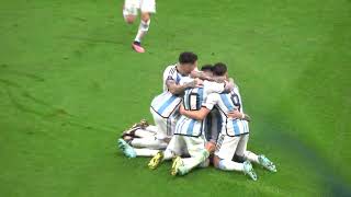 FIFA World Cup Qatar 2022 Final : Argentina 3-3 (4-2) France - Di Maria 2-0 goal celebration