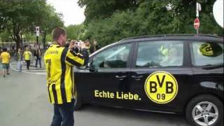 Weidenfeller Abfahrt + Fans nach der Meisterfeier