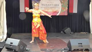 Balinese Dancer at Nusantara Street Festival 2017