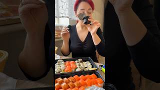 🍣🍣🍣 #mukbang #sushi #roll #sushiroll #мукбанг #сушіроли #їжа