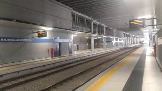 Treno Mxp in arrivo Al terminal 2 di malpensa