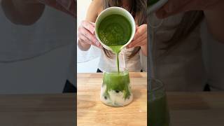 Cold whisking matcha #matcha #matchalatte #icedmatcha #matchapowder #latte #matchadrink