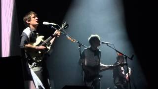 Franz ferdinand - Fresh Strawberries @ Zénith (Paris)