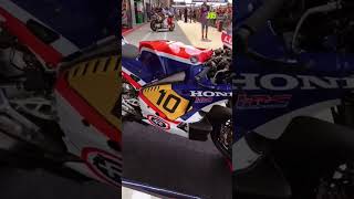 melihat lebih dekat Honda RC213V MotoGP #music