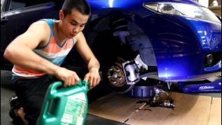 HOW TO: Perform an Oil Change on a Civic SI