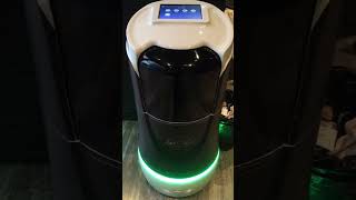 Robot Waiter in 5 star hotel