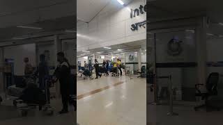 people's are coming from Israel 😱😱😱At Delhi Airport #israel#war#shorts#youtubeshorts#israelwar