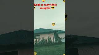 kolik jetu smajlíků 😎