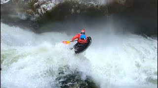 Jura Kayaking in Eggstream Conditions