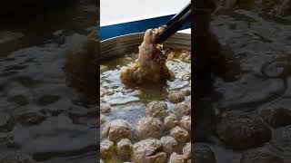 BAKSO TETELAN VIRAL #shorts #bakso #baksotetelan #baksourat #baksoenak #baksoviral #mieayam #viral