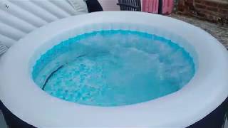 Bestway Lay-Z-Spa Miami Inflatable Hot Tub, Starting the spa bubbles