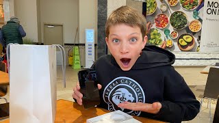 Chase’s iPhone Unboxing