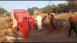 Mahindra Multicrop Thresher Tokri Model