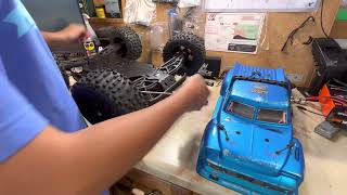 How to change PINION gear on arrma notorious/kraton 6s MAKE SURE TO LIKE AND SUBSCRIBE