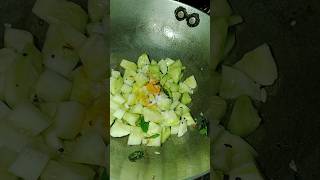 KYA AAPNE KBHI KHIRE ( खीरे की सब्जी ) KI SABJI KHAI HAI ?😱 #viralvideo #khirekisbji #food #cucumber