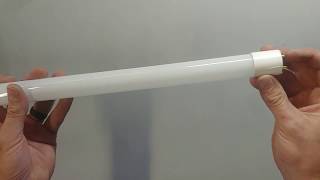 Easily change a flourescent tube to LED tube.