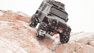 1/10 Scale Traxxas TRX-4 Black Land Rover Defender Snow Rock Crawling 4x4 ⎜RC카 트랙사스 랜드로버 디펜더