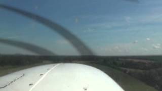 Cessna 172 Taking off from Farmville (KFVX)