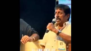 sreenivasan against cast 👍💪