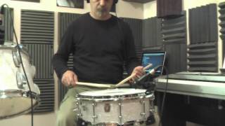 4 bar (+2 intro) snare drum solo - Vic Firth jam track [on]