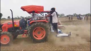 Kubota vs Massey / Kubota MU4501 4wd vs Massey Ferguson 254 4wd Demo