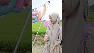 gadis cantik penjual boneka balon #vidioshort