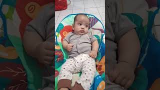 Baby Mau Bobo Maghrib Diajak Ngomong 😀 #shorts