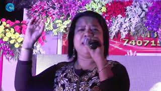 Ek Raadha Ek Meera || Lata Mangeskar || Live singing on stage by Alka Roy || Saptasur