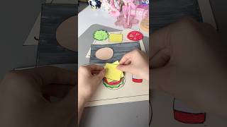 Chơi tranh giấy làm BÁNH HAMBURGER 🍔 | Đồ chơi giấy | Bò Cutie #diy #shorts