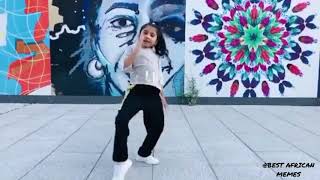 CUTE GIRL KILLS OWN IT🔴STORMZY FT EDSHEERAN &BURNA BOY🔴OWN IT REMIX DANCE CHALLENGE IN LONDON🇬🇧