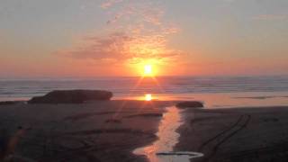 Beautiful Sunset at Port Waikato New Zealand Sunset Beach (time laps)