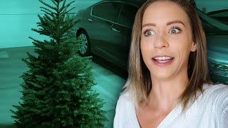 Christmas Tree Shopping VLOGMAS DAY 1 (2020)