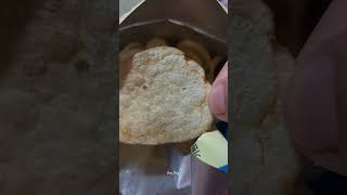 Original potato chips #shorts #potatochips #snacks #asmr #satisfying #trending #sexycriz