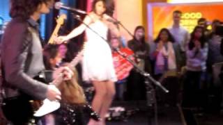 Selena Gomez on Good Morning America 2/11/10 Danci