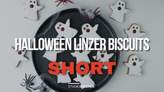 Halloween Linzer Biscuit Sandwich