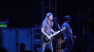 Puddle Of Mudd - Away From Me, Out of My Head, & Control - Live 2009