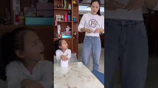 FUNNY Family || Who's losing out? 谁吃亏 😝TRY NOT TO LAUGH😂 || HaHaFunny ^◡^ #bestfunnyvines #funny