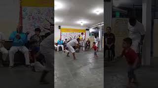 Pequeno Notável na Capoeira Passo da Morte de Angola