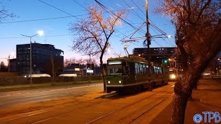 Tramvaiul V3A-93M-FAUR #268 (25) părăsind stația "Piața Danny Huwé"