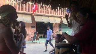 'Sayulita Gypsy'  - John Early LIVE jam with Mazunte locals in Mexico