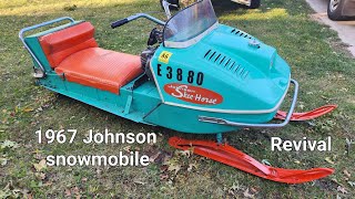 Vintage Snowmobile Revival. 1967 Johnson skee horse matienance.