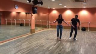 Cours Bachata Intermédiaire École des Danses Latines et Tropicales