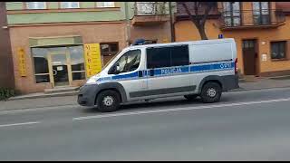 Przejazd alarmowy Fiat Ducato z KPP Brzesko - Brzesko112.pl