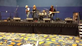 Flashback 5 Margaritaville Audition covering Separate Ways