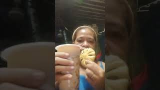 Sarap Ng milk tea with  bread 🥪# YouTubeshorts#viralvideo #viral