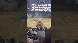 El Toro Loco does backflip at 2023 monster jam world finals