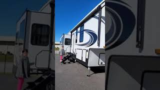 Vivendo nos Estados Unidos - Motorhomes nos Estados Unidos @NeurismarLewis