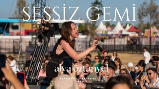 Alya Öztanyel - Sessiz Gemi Rock Versiyon | İstanbul Festivali 2024