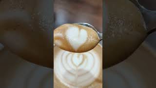 Share it to your love ones😘🥰😍🩷#short #shortvideo #love #coffee #share #viral #caughtoncamera